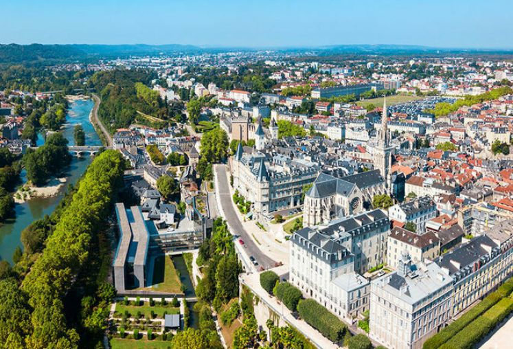 Cession de droit au bail local commercial à Pau - Ref.64.7009