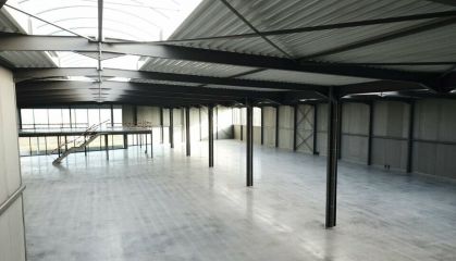 Location local d'activité - entrepôt à Carvin - Ref.62.7331 - Image 2