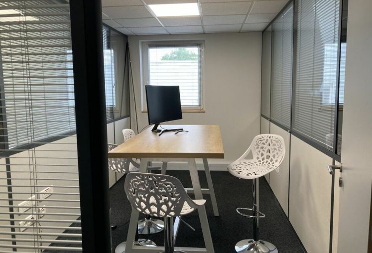 Location bureaux à Mérignac - Ref.33.7939 - Image 2