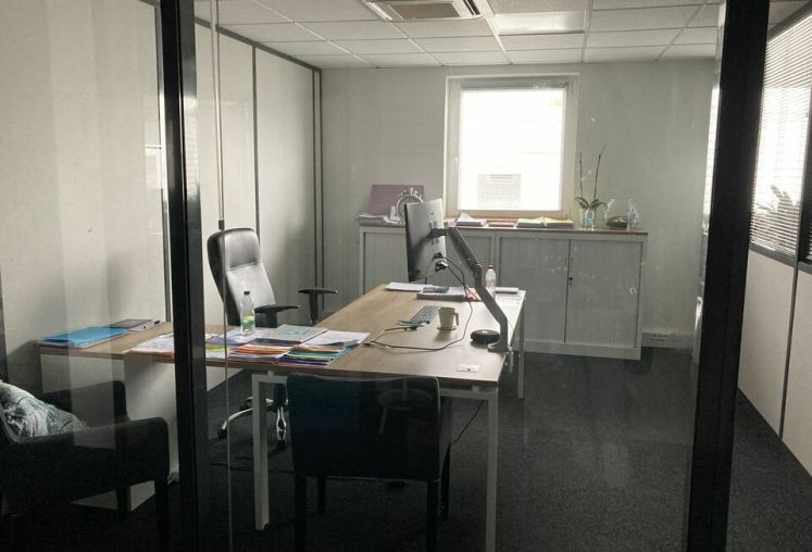 Location bureaux à Mérignac - Ref.33.7939 - Image 4