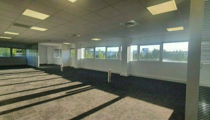 Location bureaux à Bordeaux - Ref.33.7949